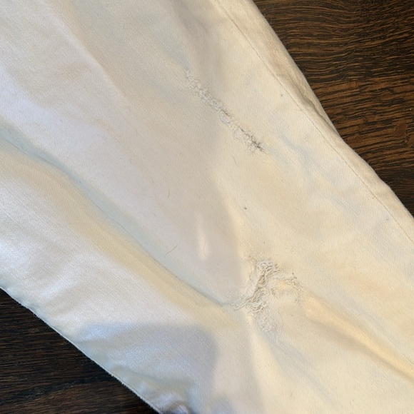 Calvin Klein White Boyfriend Jeans - Picture 5 of 9